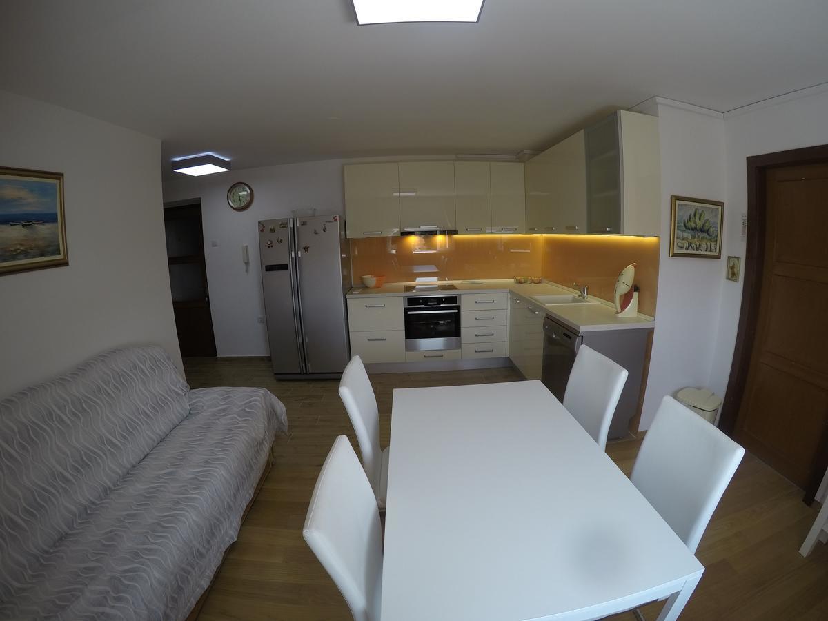 Apartments Istarska Street (Adults Only) Σπλιτ Εξωτερικό φωτογραφία