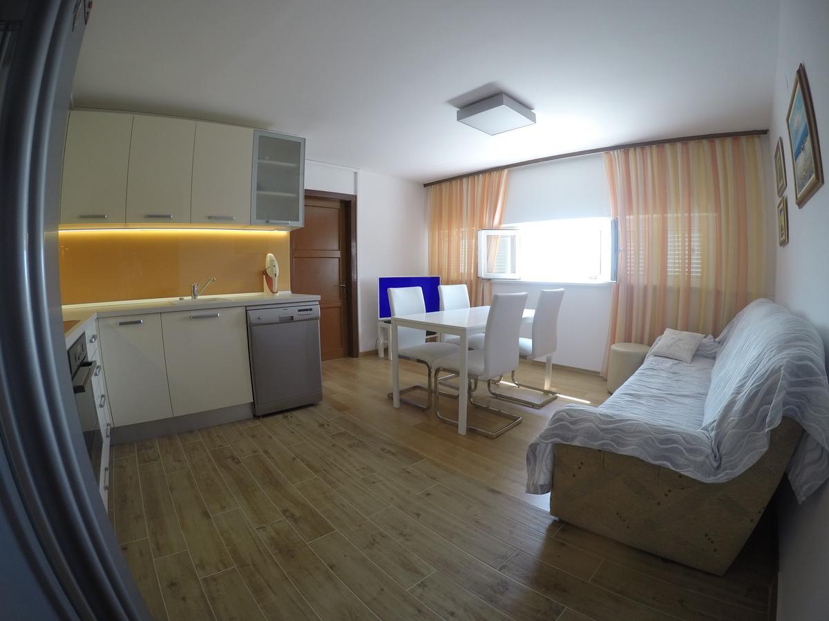 Apartments Istarska Street (Adults Only) Σπλιτ Εξωτερικό φωτογραφία